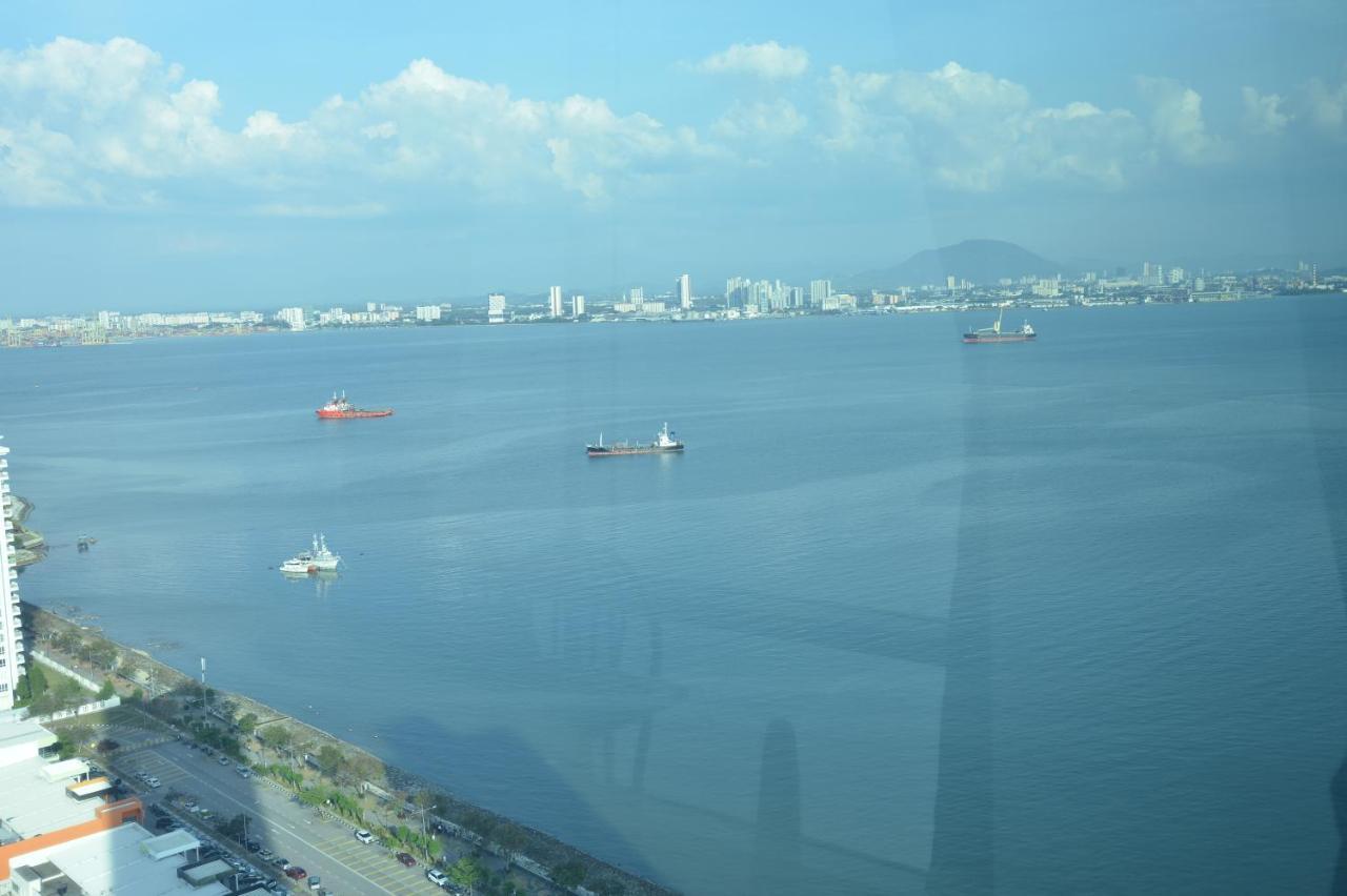 Maritime Suites Duplex Marvelous Sea View Джорджтаун Экстерьер фото